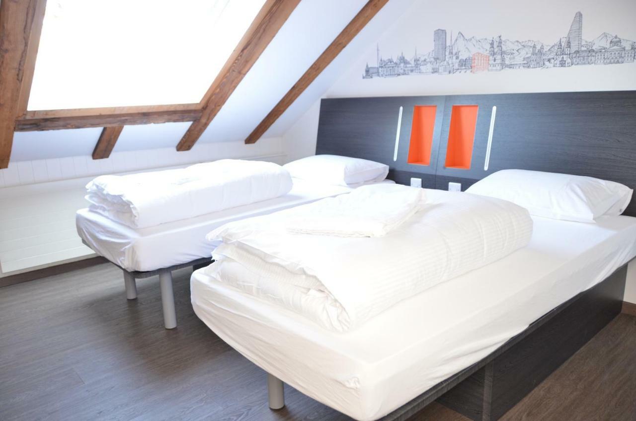 Easyhotel Zurich West Екстер'єр фото